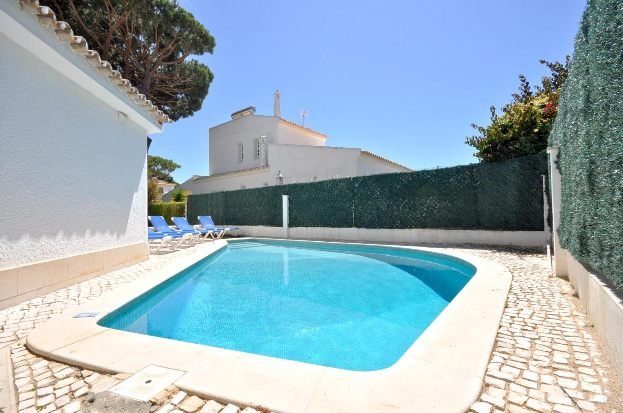 Private Pool Villa Walking Distance To The Centre Loule Exterior photo