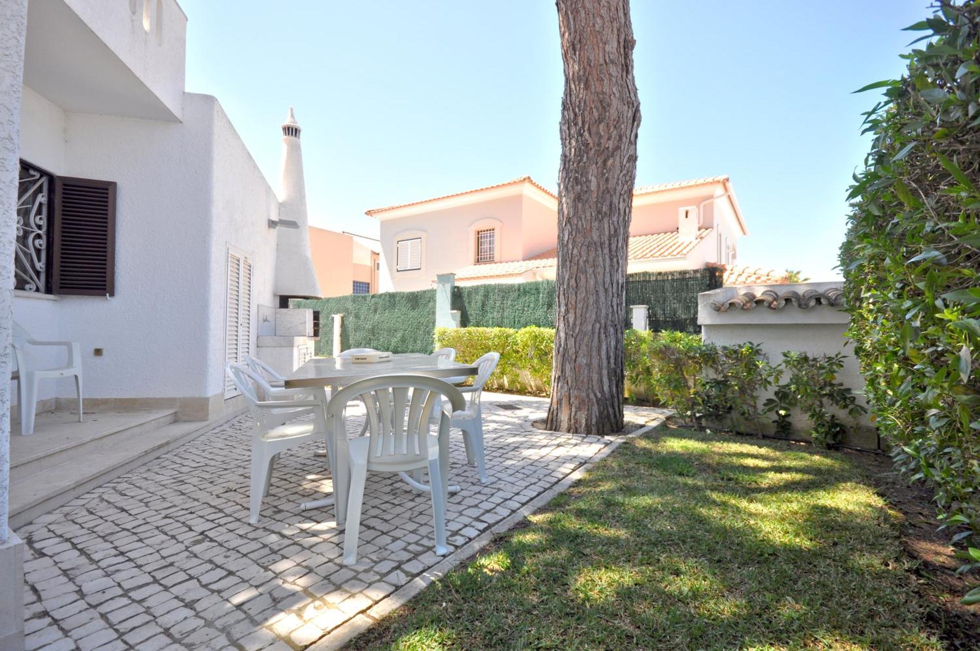 Private Pool Villa Walking Distance To The Centre Loule Exterior photo